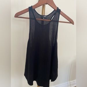 Wilfred free black tank